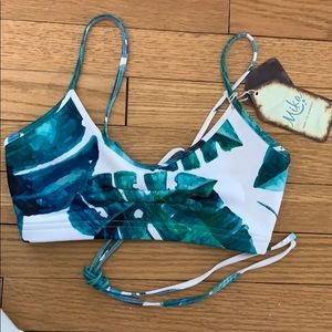 Mika Yoga Wear Tula Top yoga sports bra